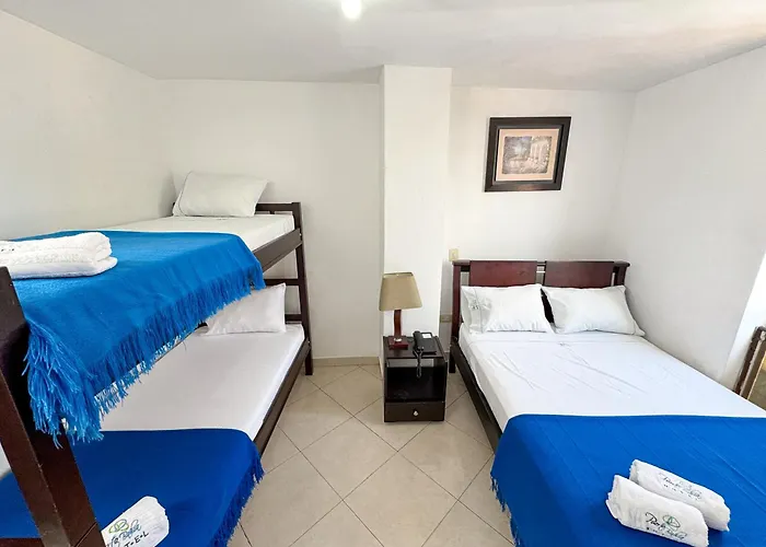 Hotel Puerto Bahia