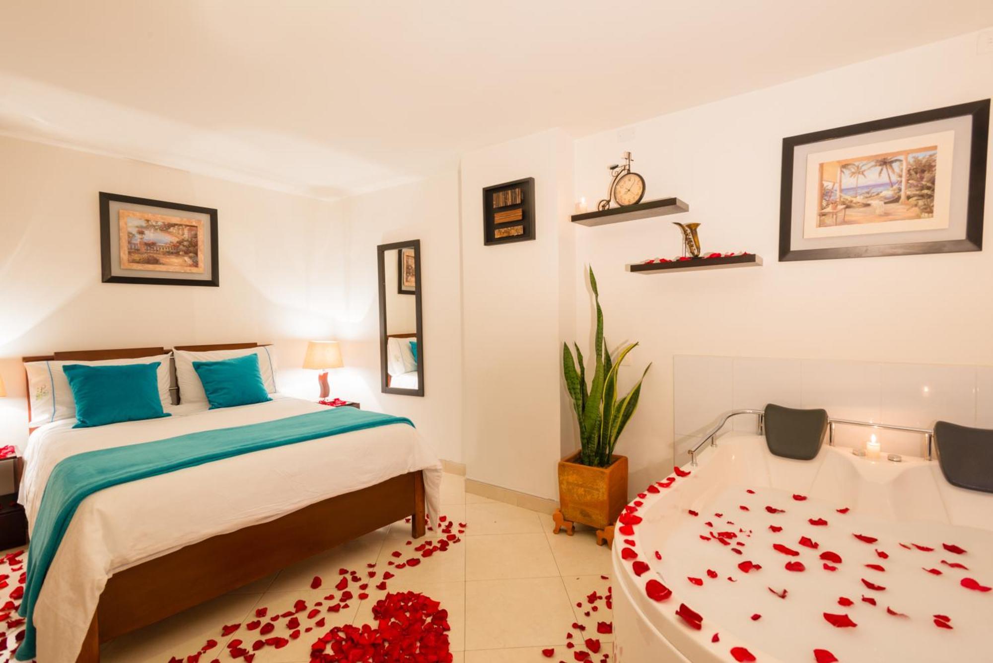Hotel Puerto Bahia 4*
