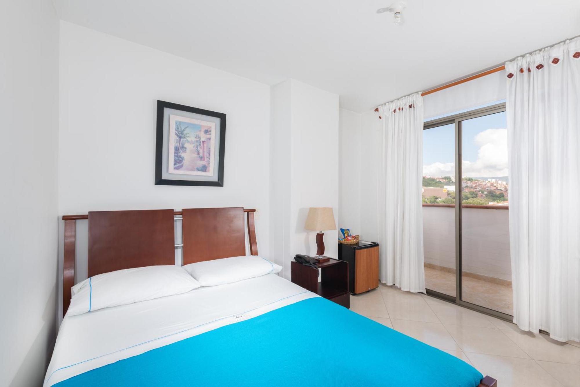 Hotel Puerto Bahia