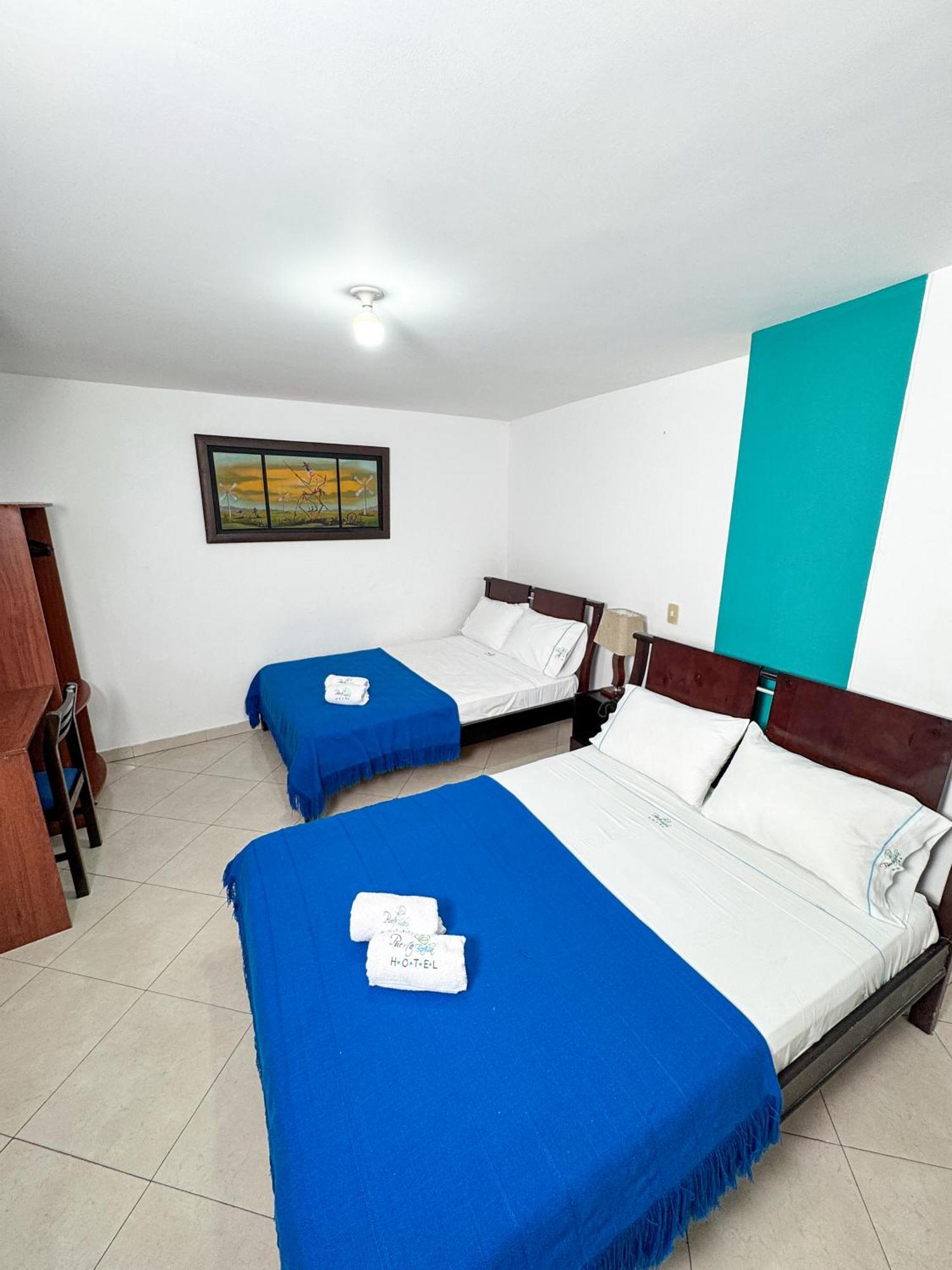 Hotel Puerto Bahia 4*