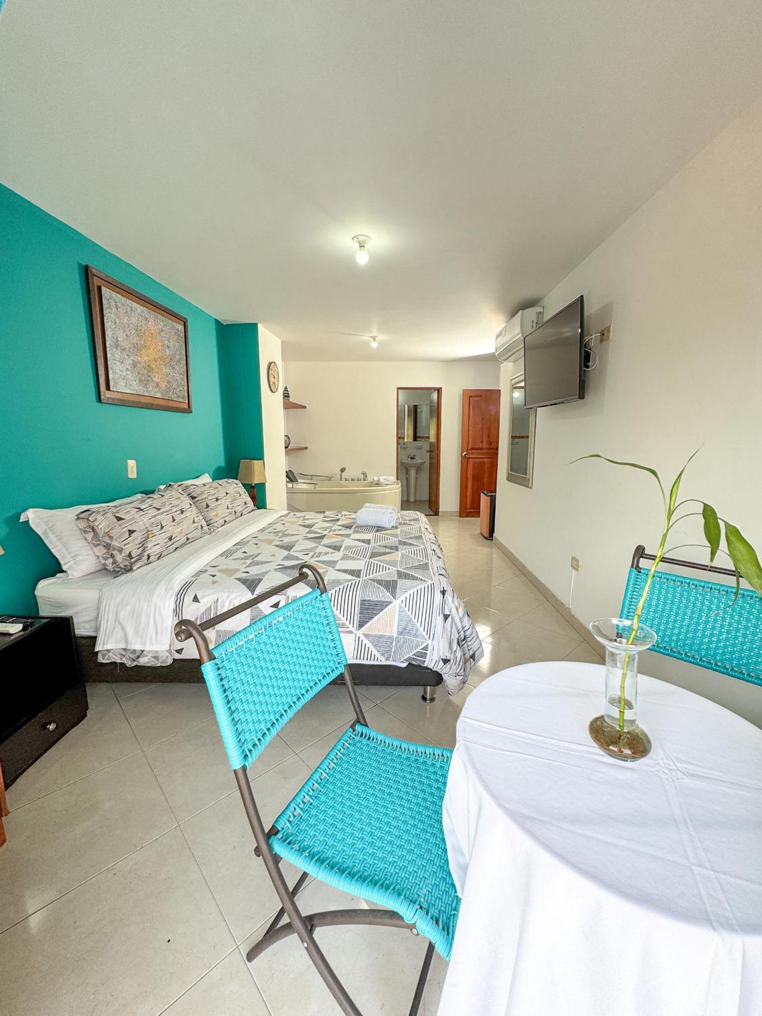 Puerto Bahia 酒店 4*